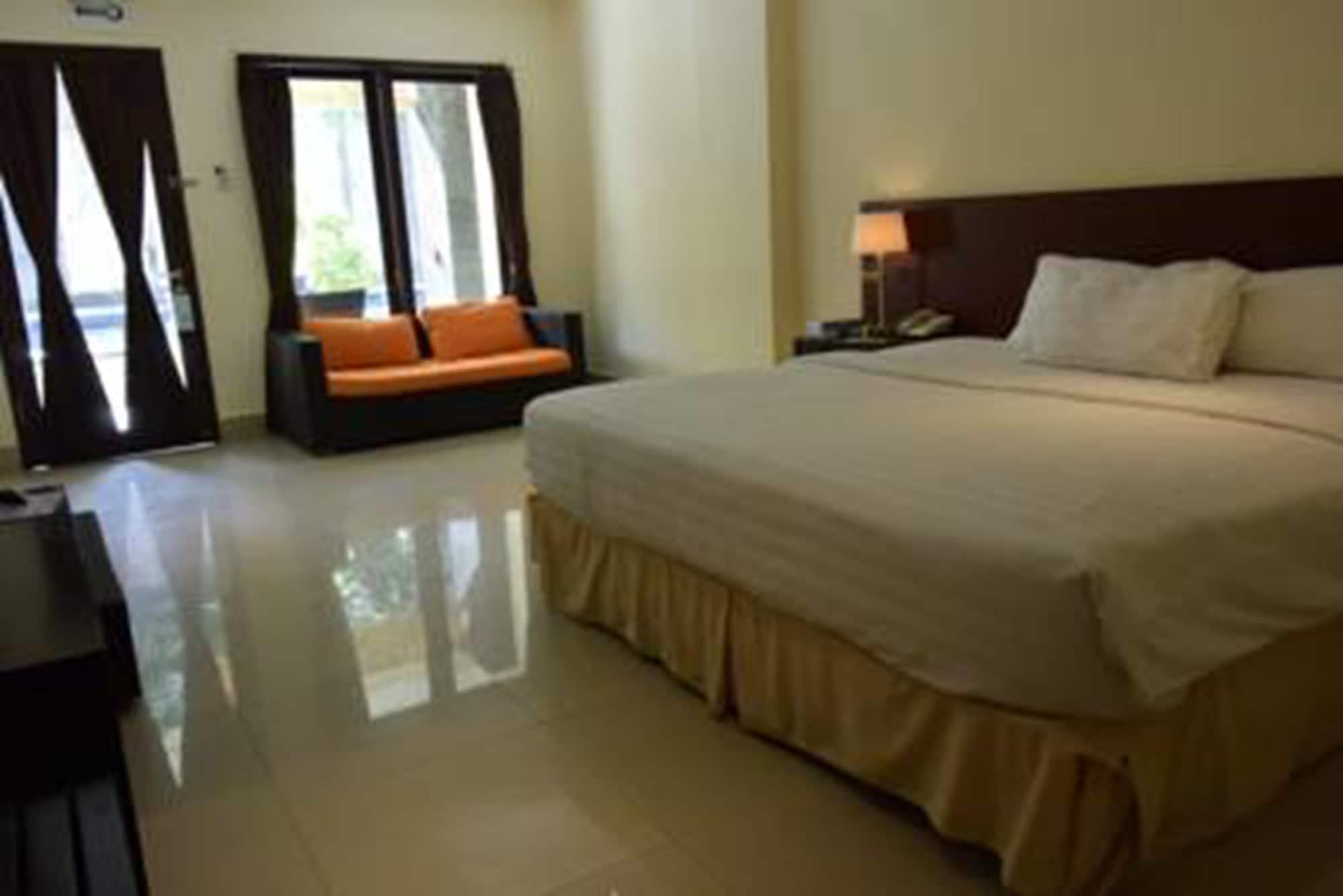 Radha Bali Hotel Kuta Lombok Exterior foto